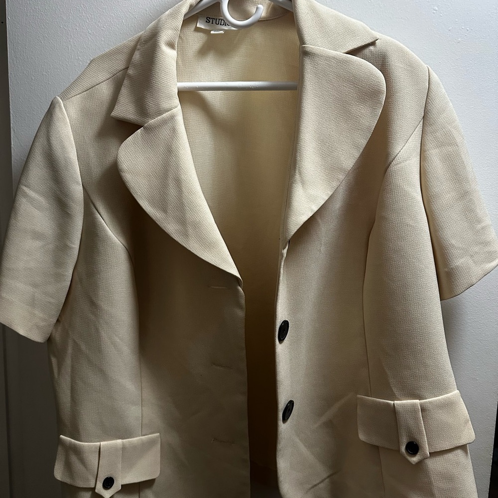 Studio Beige Women's Jacket blazer